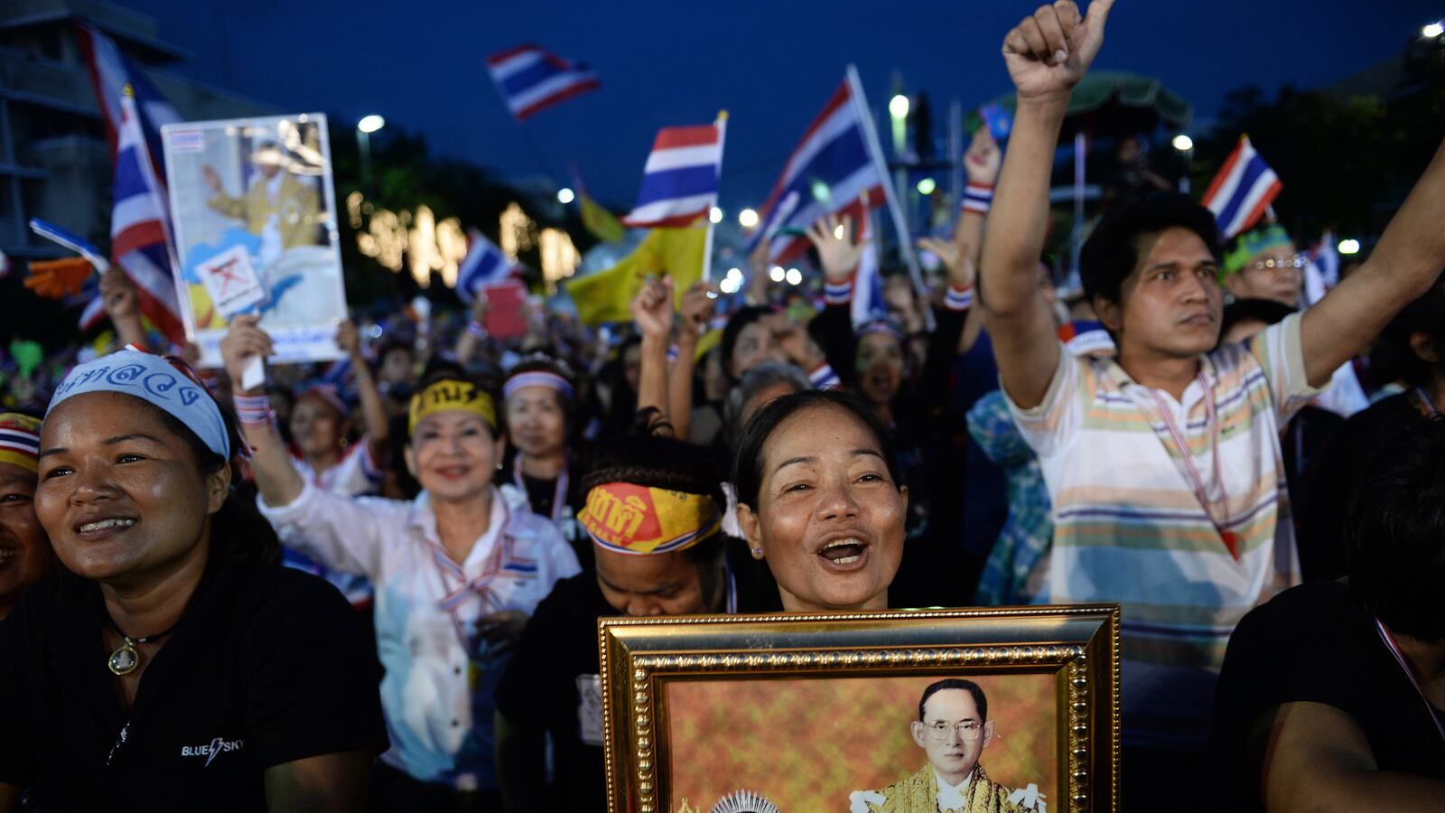 galleries/2013/11/25/political-protest-rocks-thailand-photos/thailand-protests-4_fqjwfa