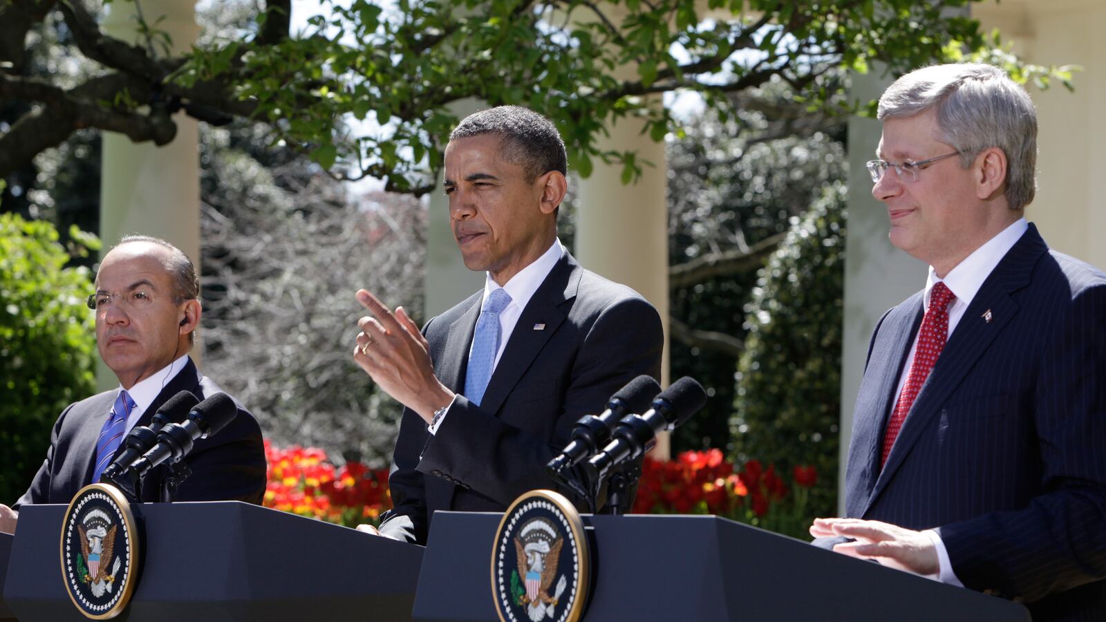 articles/2012/04/03/stephen-harper-needs-somebody-to-love/142335944_ofbayn