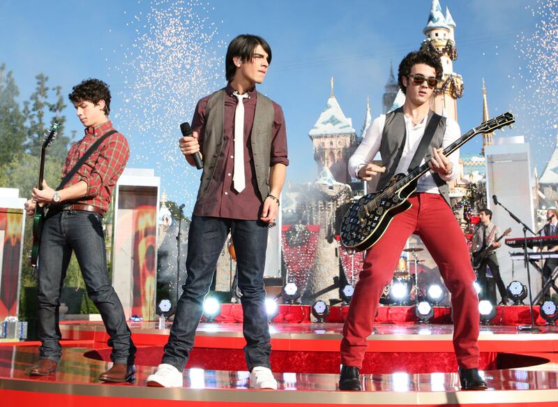 galleries/2010/10/26/family-singers/family-singers---jonas_lwc9qh