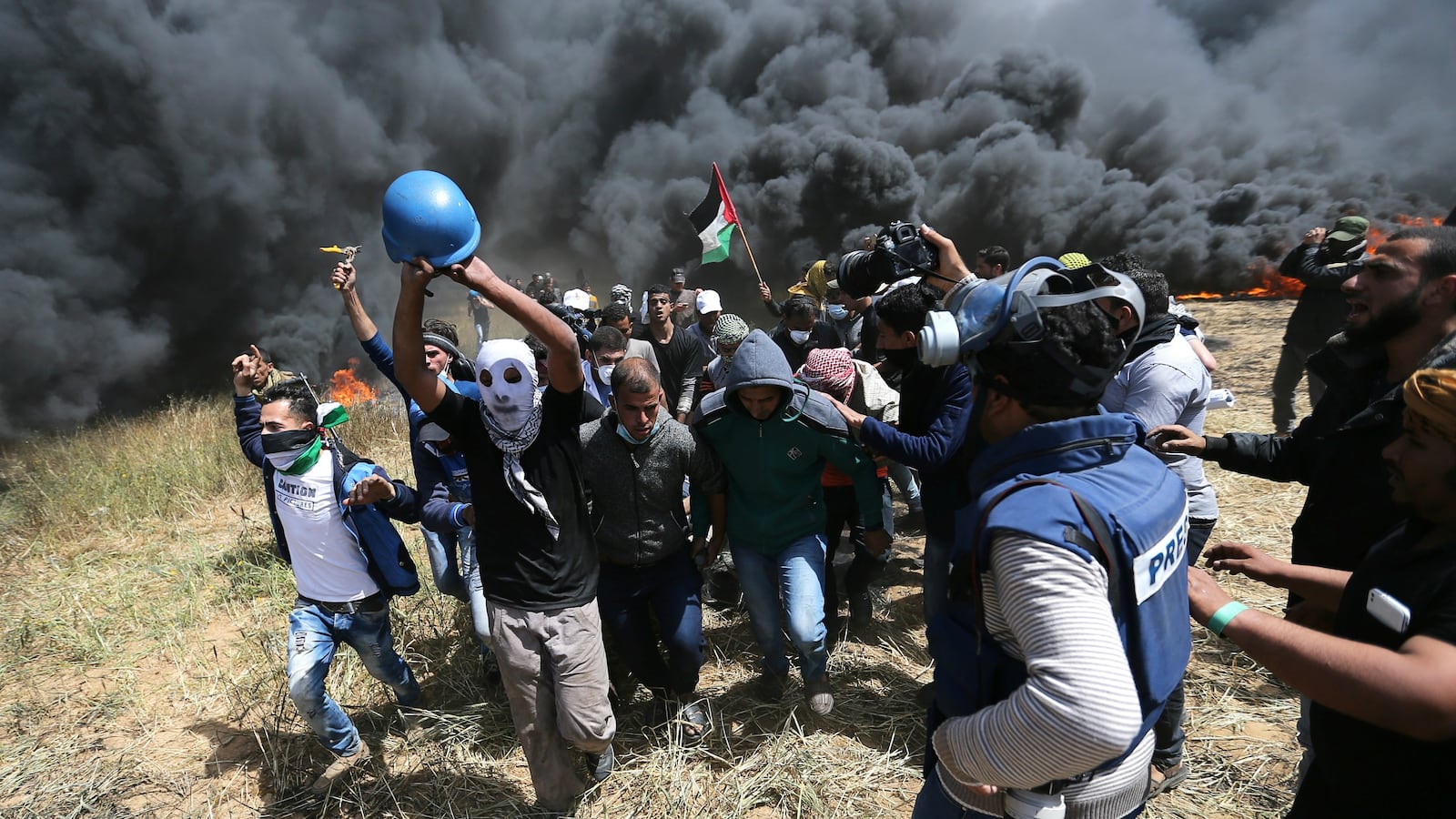 180407-palestinian-journo-gaza-protests-cheat_fccjre
