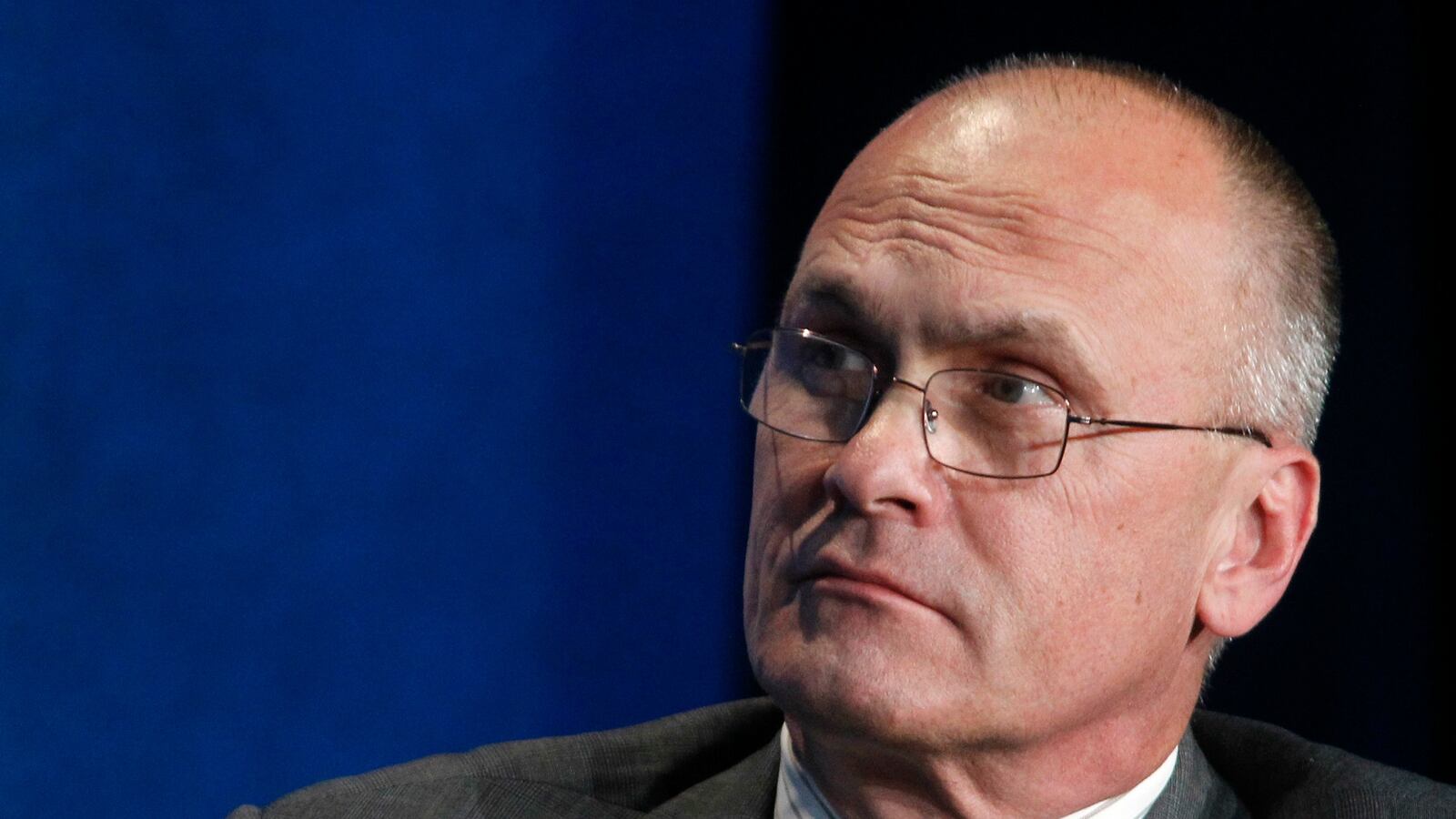 cheats/2017/02/12/report-puzder-owes-millions-to-bank/170212-puzder-ubs-cheat_kdy3m4