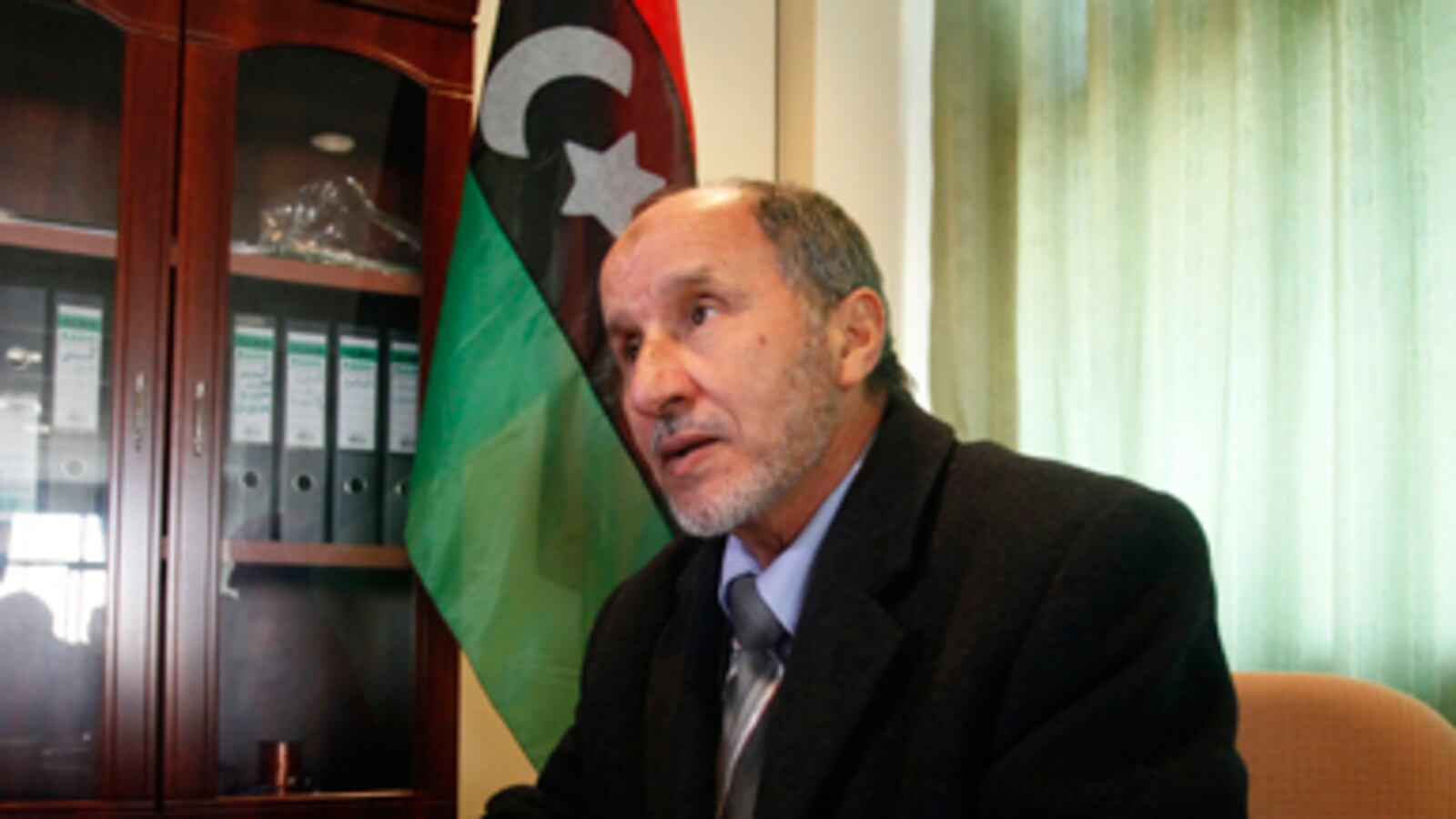 articles/2011/03/14/libyan-rebel-leader-mustafa-abdul-jalil-pleas-for-no-fly-zone-in-exclusive-interview/lamen-libya-jalil_166355_jnuxqo