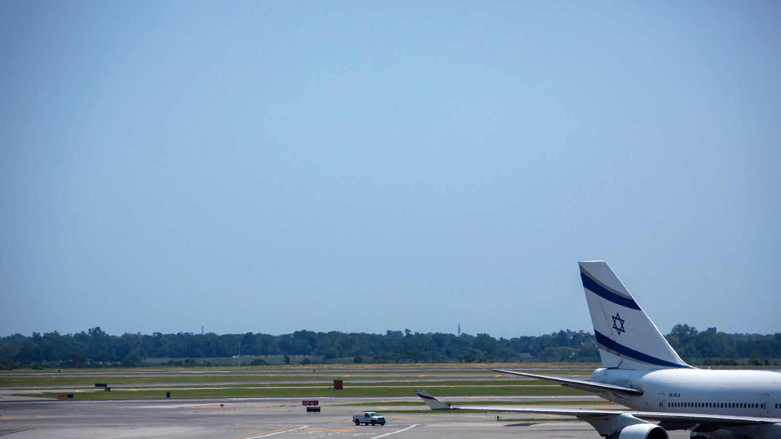 cheats/2014/07/24/faa-lifts-flight-ban-into-israel/140724-FAA-israel-cheat_bbu7tn