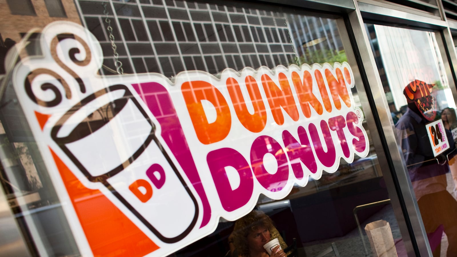 cheats/2013/03/07/donut-robbery-stopped-with-coffee/130307-dunkin-coffee-robbery-cheat_r2ykzl