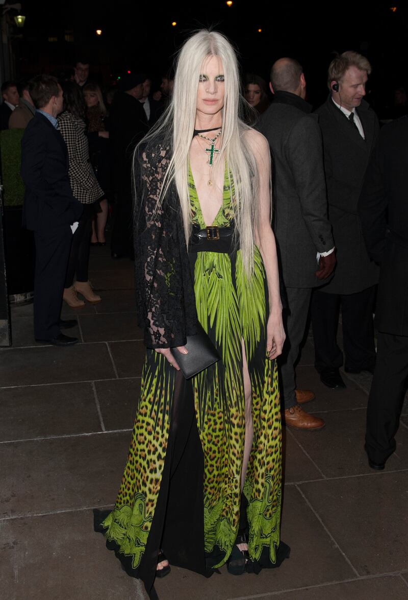 galleries/2013/02/22/best-worst-dressed-photos/130221-kristen-mcmenemy_lyyryv