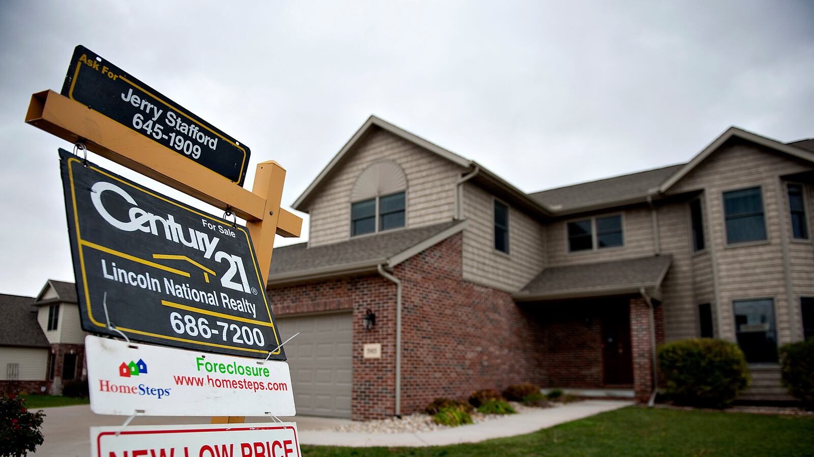 cheats/2013/01/06/10b-foreclosure-settlement-for-banks/22thank-home_gvu1va