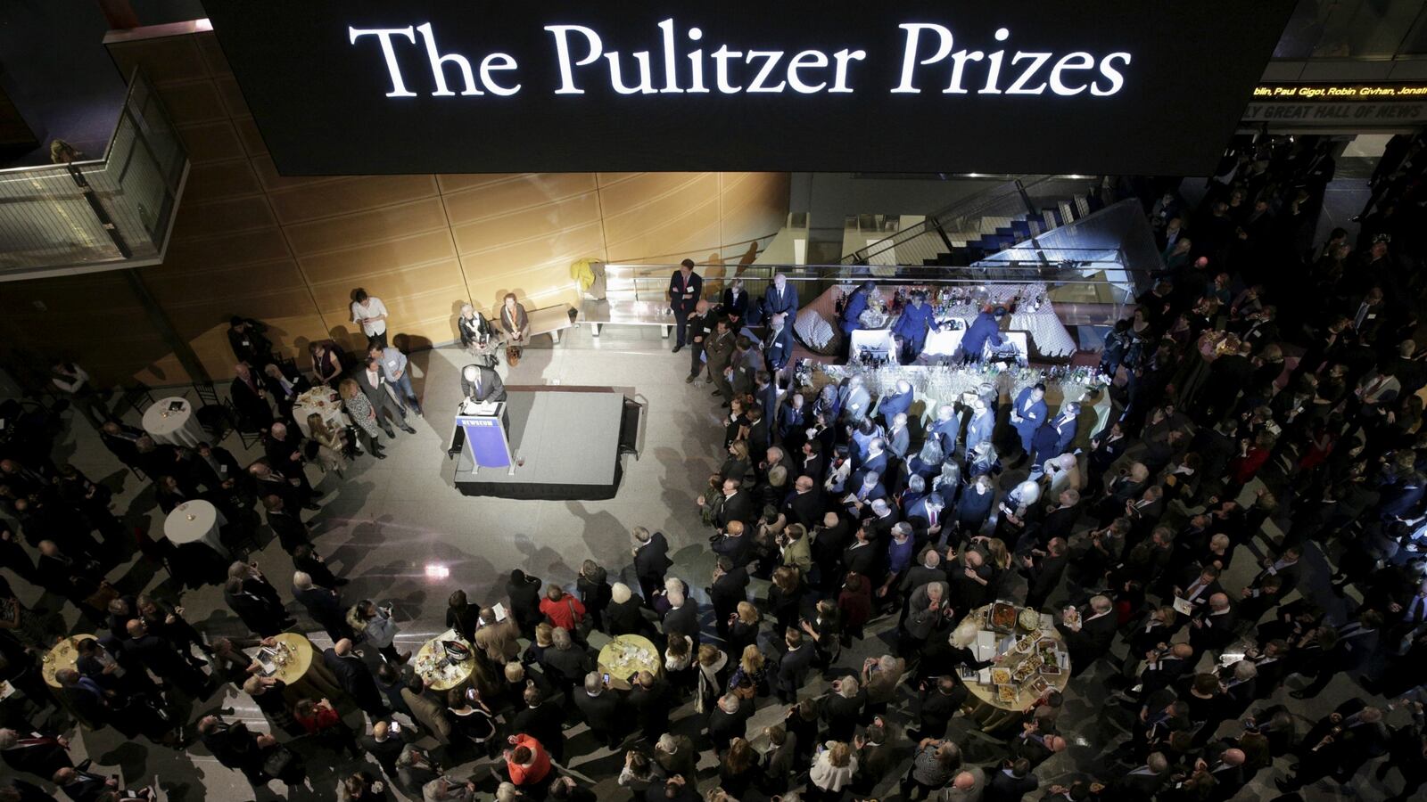 cheats/2017/04/10/trump-foundation-reporting-wins-pulitzer/170410-pulitzer-prize-cheat_zko2nl