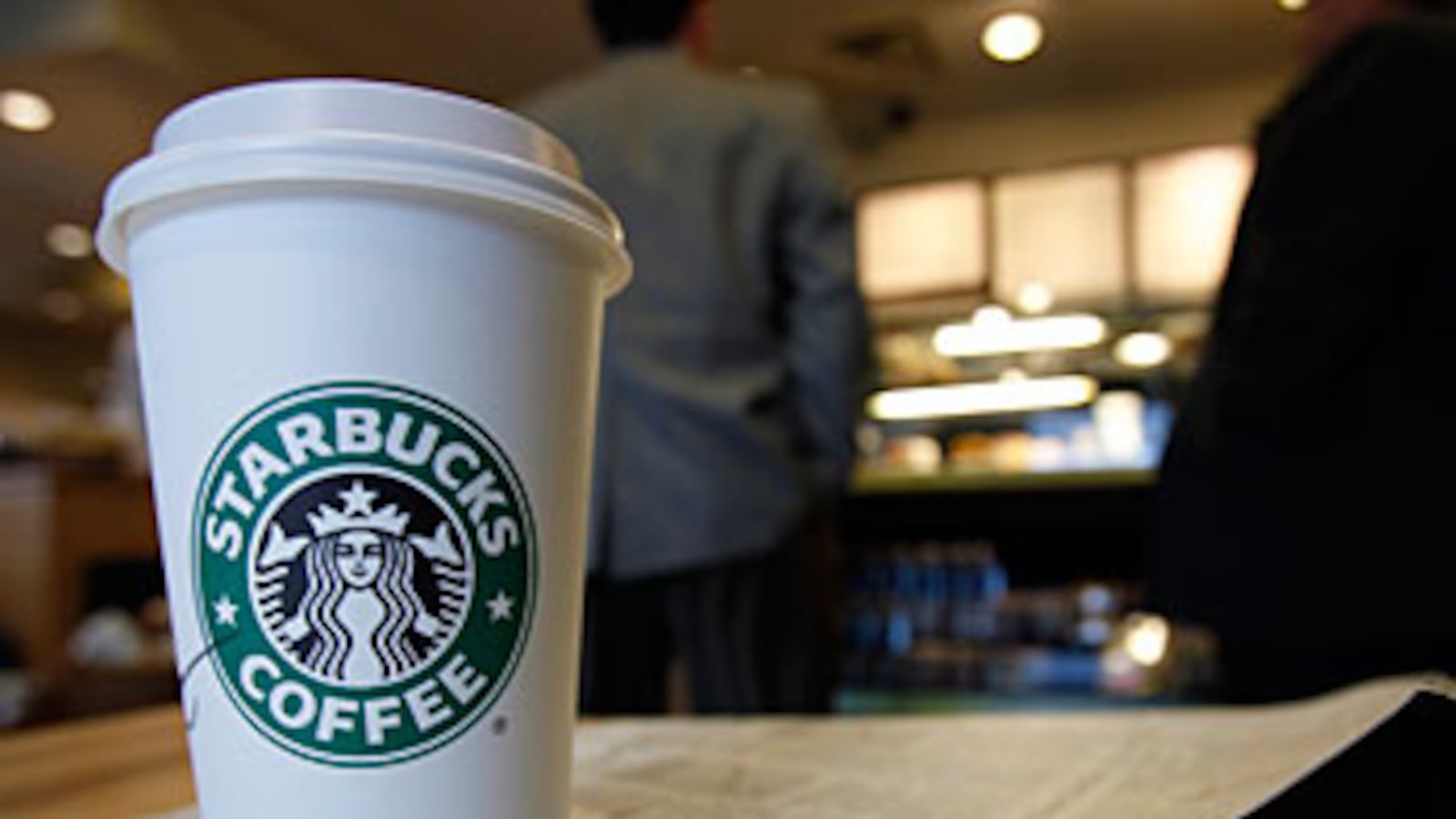 cheats/2013/01/27/starbucks-threatens-cameron/starbucks_hf6thp