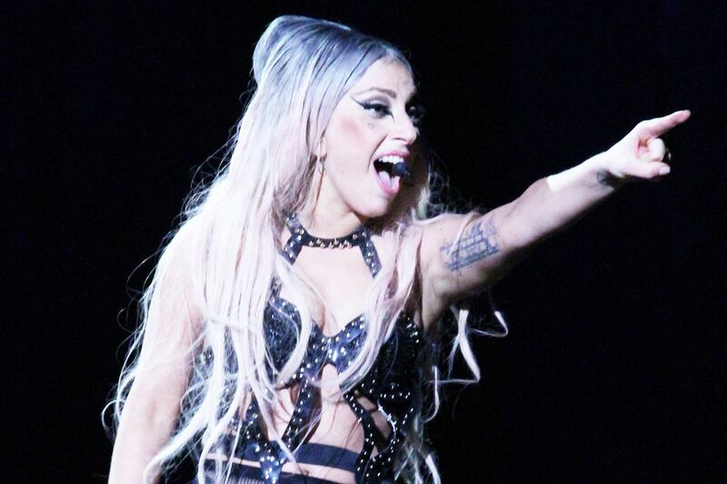 galleries/2012/06/22/jay-z-jonah-lehrer-more-stars-accused-of-plagiarism-photos/gaga-stars-plagiarism_vxrjxr