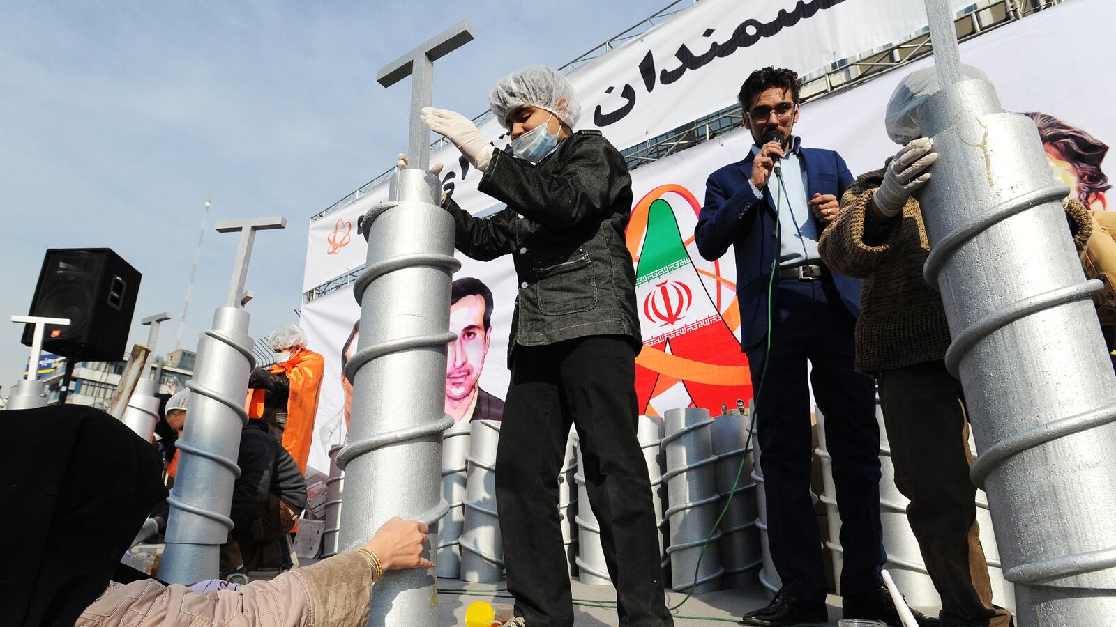 articles/2014/02/20/p5-1-talks-drill-down-on-the-future-of-iran-s-nukes/140219-adler-iran_zevrm1