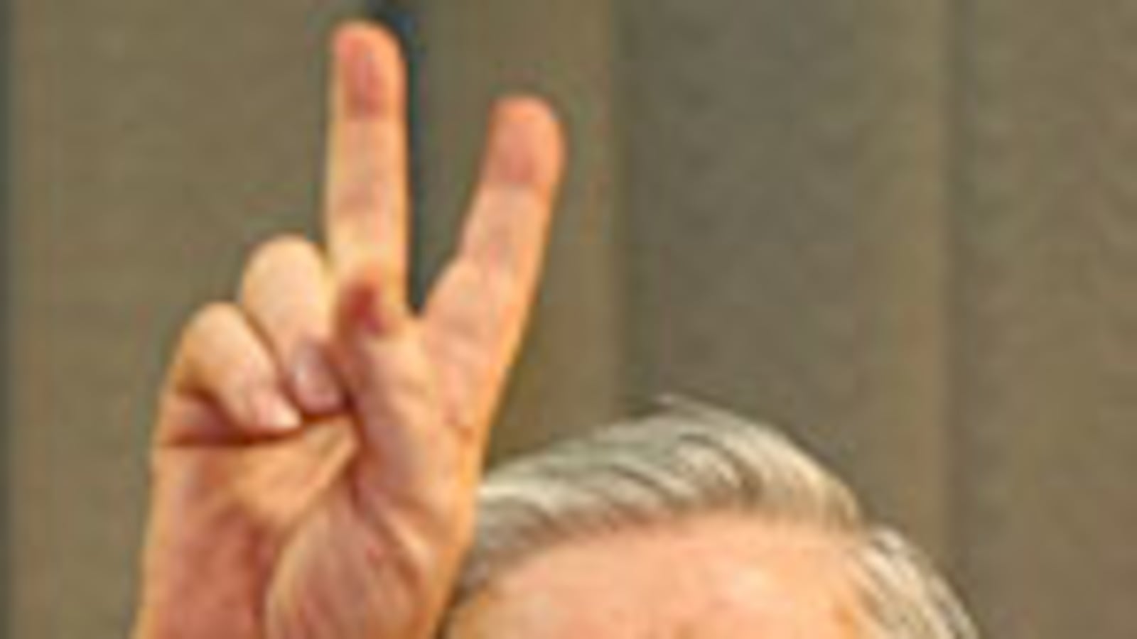 articles/2009/12/23/the-2009-daily-beast-political-awards/political-awards---hossein-mousavi_leesm8