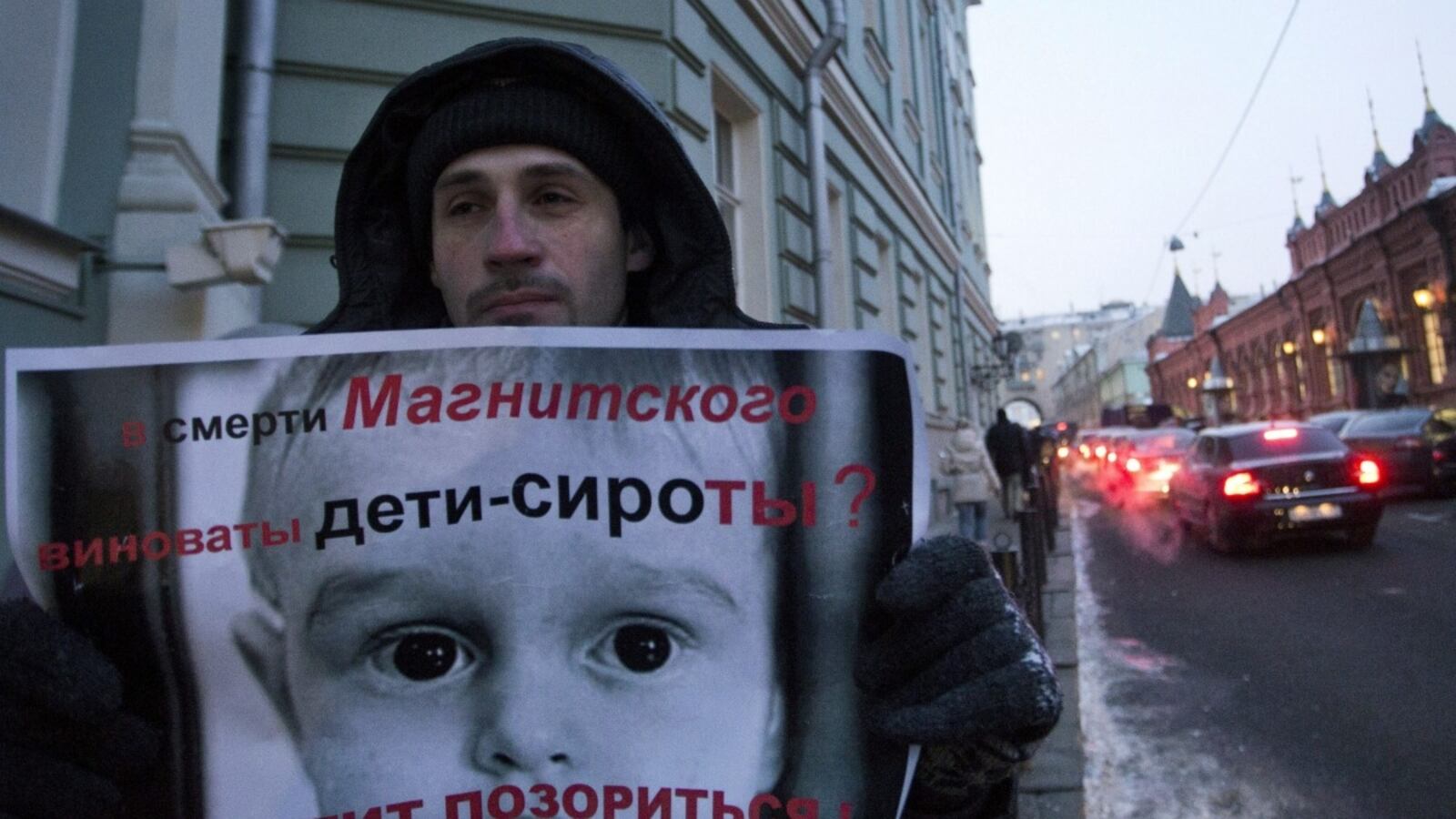 cheats/2012/12/26/russia-passes-u-s-adoption-ban/russia-adoption-ban-cheat_bwforc