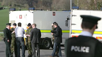 cheats/2011/04/02/bomb-kills-irish-policeman/ireland-bombing_sfkr8o