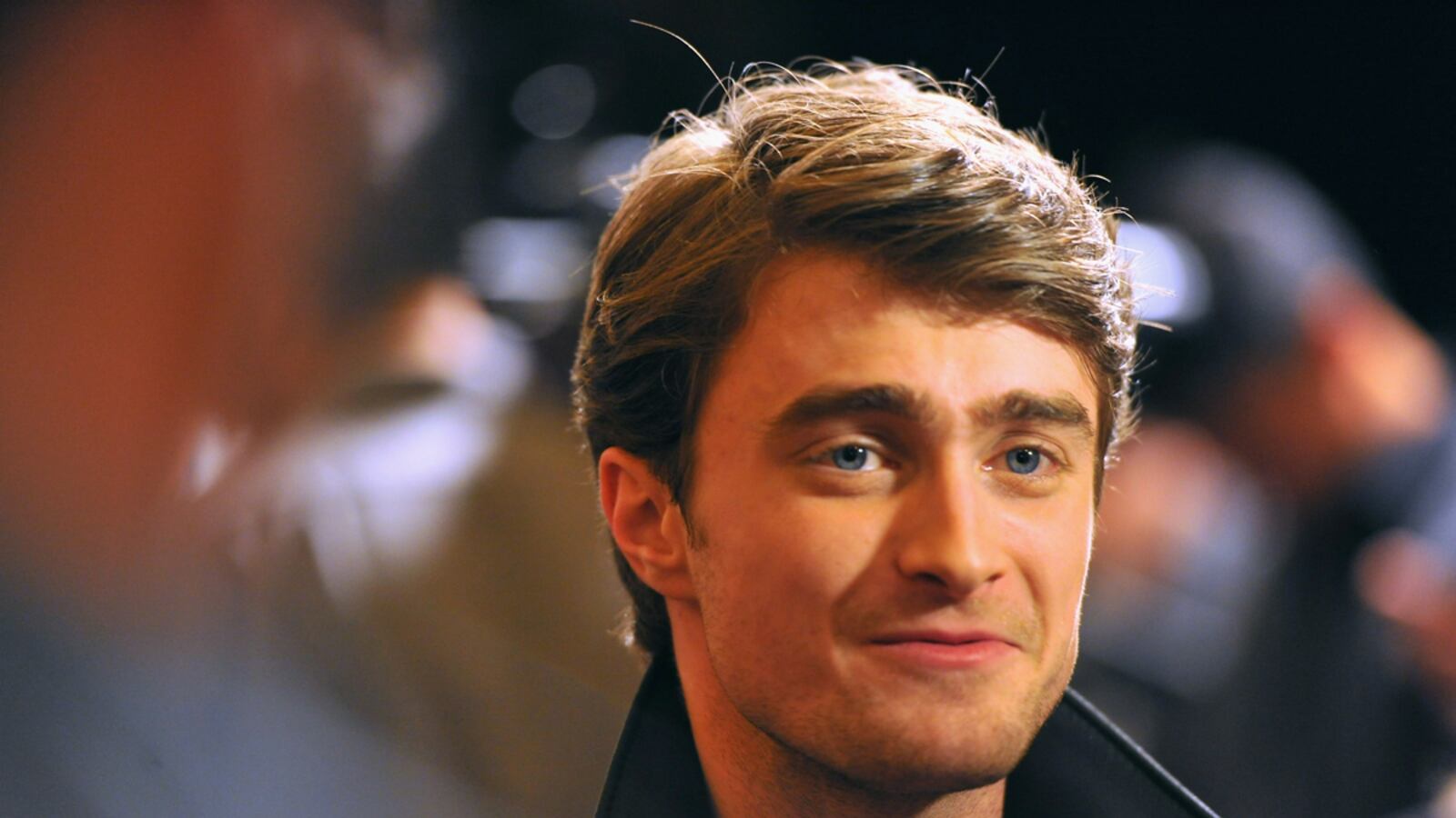 cheats/2012/02/08/daniel-radcliffe-admits-to-groupie-sex/harry-potter-drunk-cheat_y4lruw