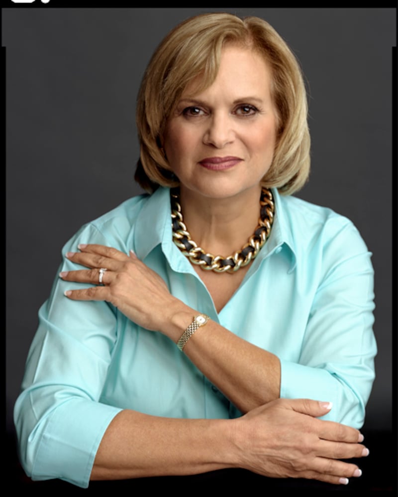 galleries/2011/08/19/timothy-greenfield-sanders-the-latino-list/latino-list-julie-stav_wwuokx