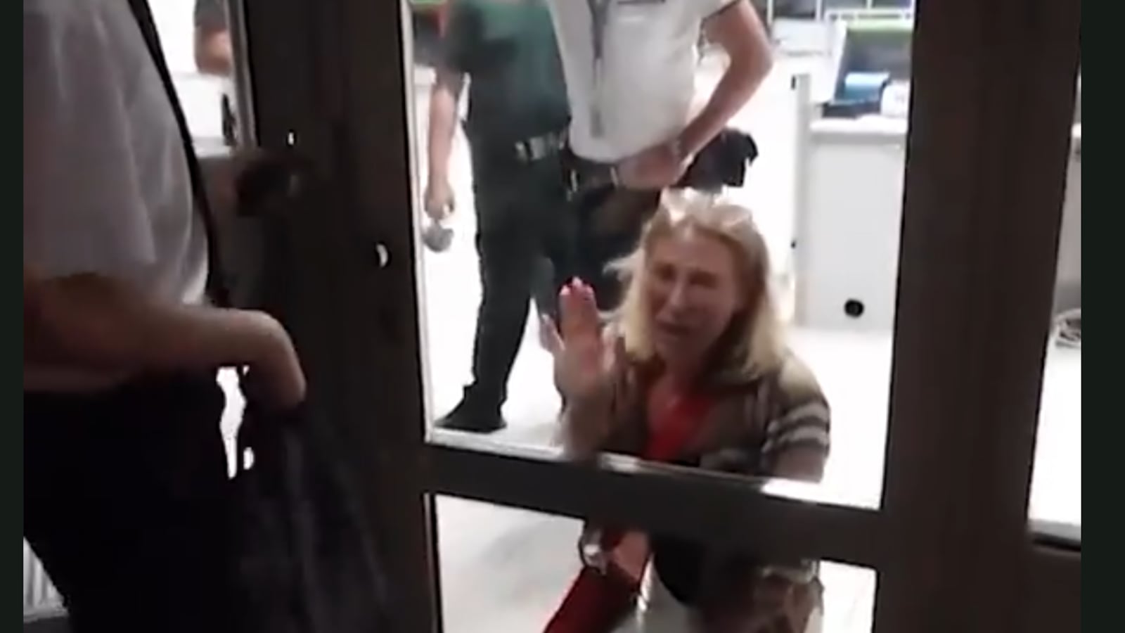 Airline Passenger Bursts Into Tears After Being Denied Boarding Over Her Luggage