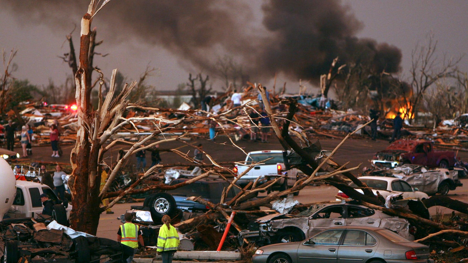 articles/2013/05/17/big-idea-the-human-cost-of-global-warming/130516-Guzman-Big-Idea-tease_gnpce4