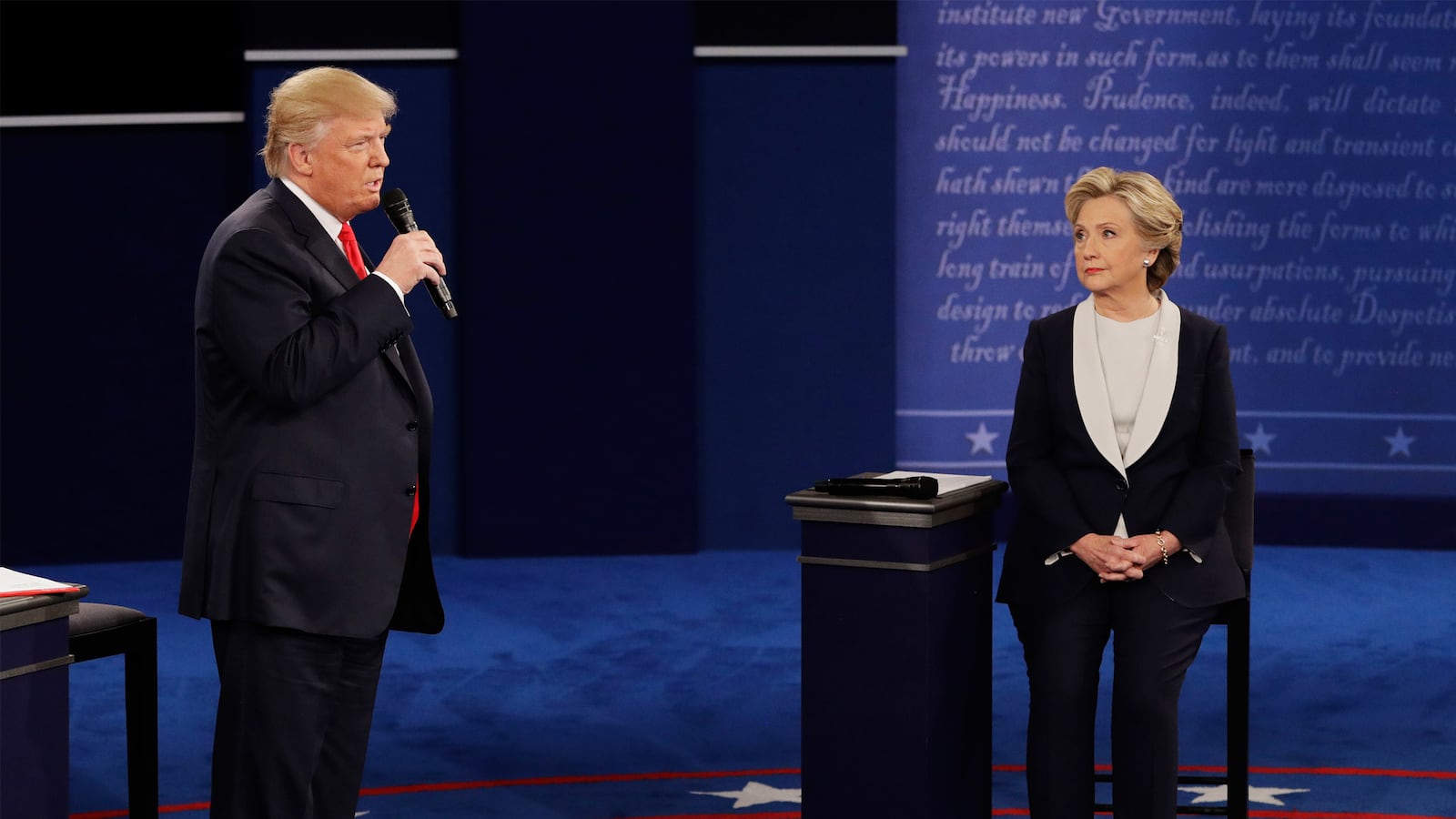 articles/2016/10/09/trump-goes-into-full-meltdown-in-second-debate/161009-Desiderio-First-debate-hit-tease_vtlvsl