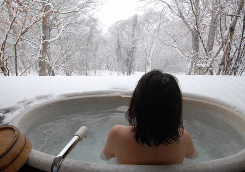 galleries/2010/02/15/the-laziest-countries-in-the-world/slothiest-countries---japan_byato6