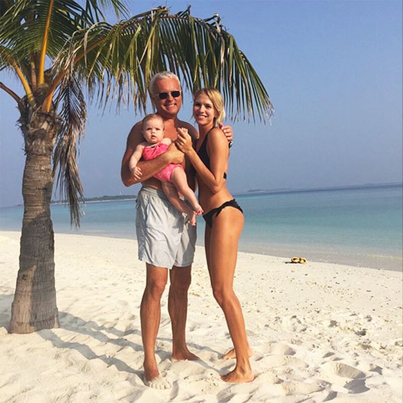 galleries/2015/02/03/elena-perminova-s-simply-fabulous-life/lena-perminova-7_zytjx7