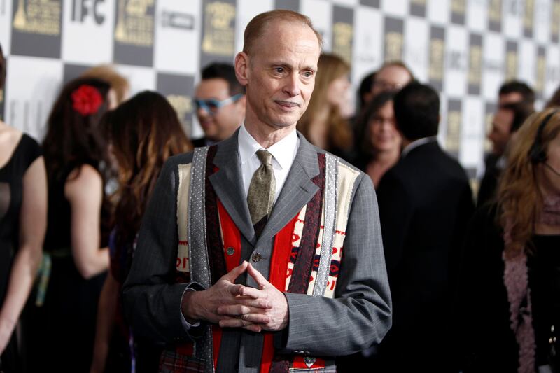 galleries/2013/04/10/blake-shelton-lady-gaga-conan-more-celebrity-officiants-photos/130409-celeb-ministers-15_a11euj