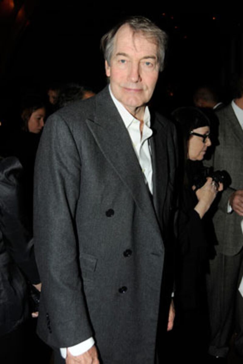 galleries/2009/11/04/viva-valentino/valentino-party---rose_t5nmuv