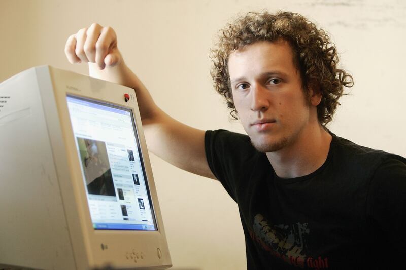 articles/2013/03/19/why-obama-will-address-israelis-not-their-politicians/israeli-blogger-openz_lkstcy