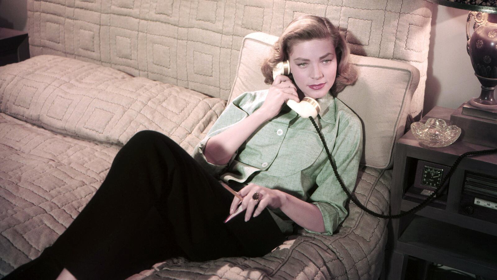 articles/2015/03/04/the-eternal-cool-of-lauren-bacall/150303-jones-lauren-bacall-tease_pj1zep