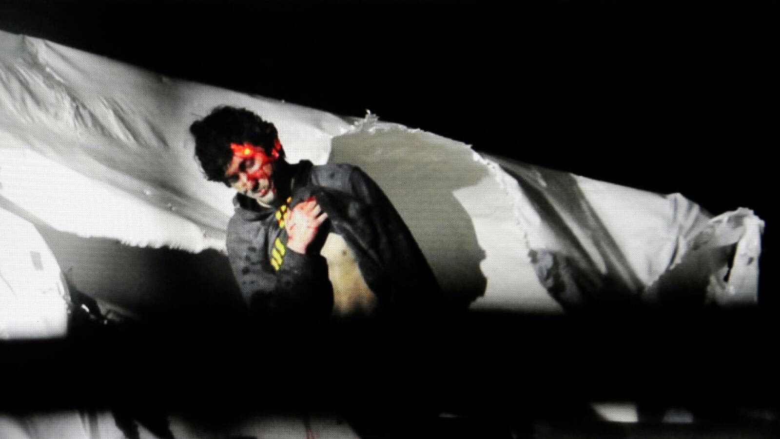 cheats/2013/08/27/boston-manhunt-photos-released/130827-dzhokhar-tsarnaev-manhunt-photos-cheat_hyagfi