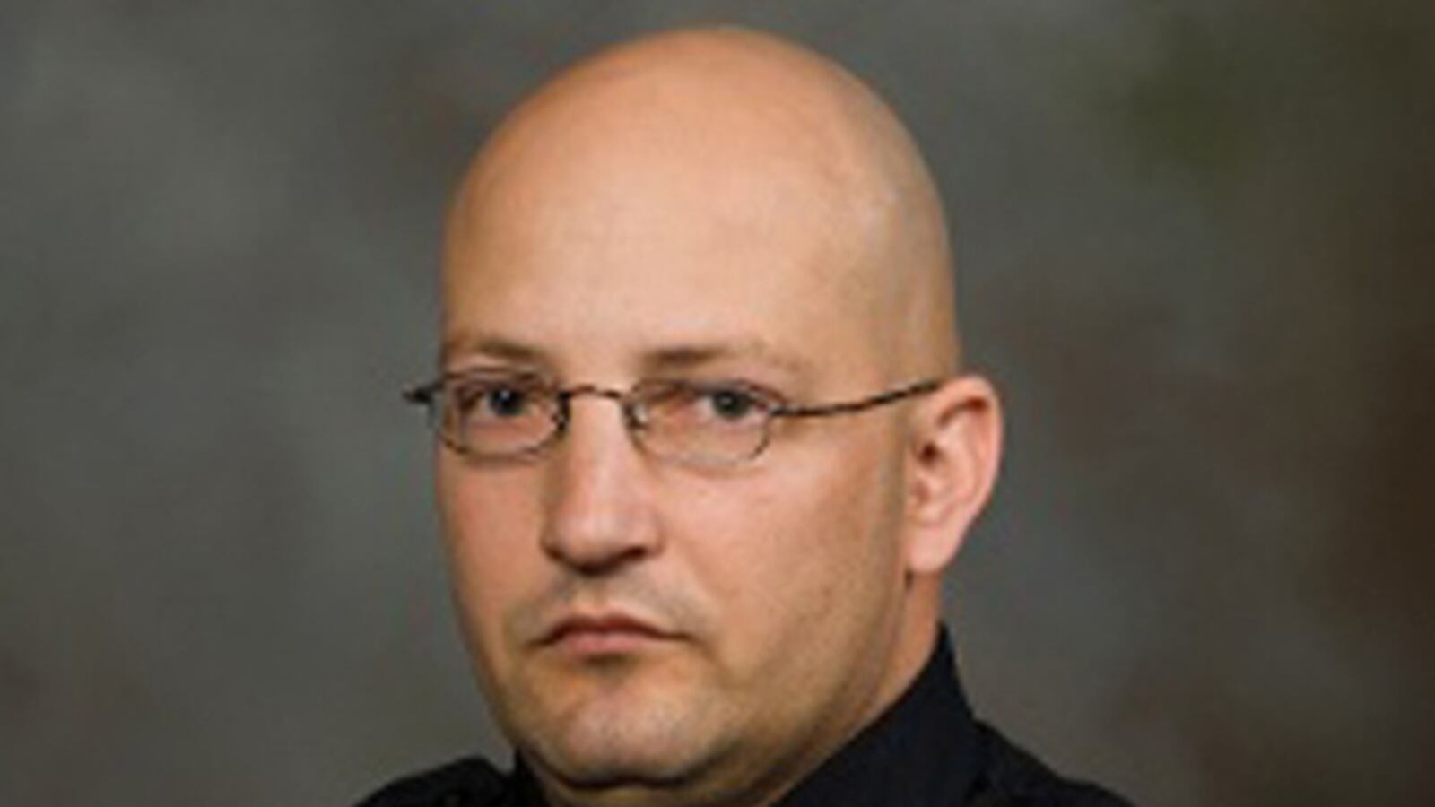 cheats/2011/12/12/gunman-s-family-apologizes/gunman-family-offers-condolence-truett-family-cs_haguzg