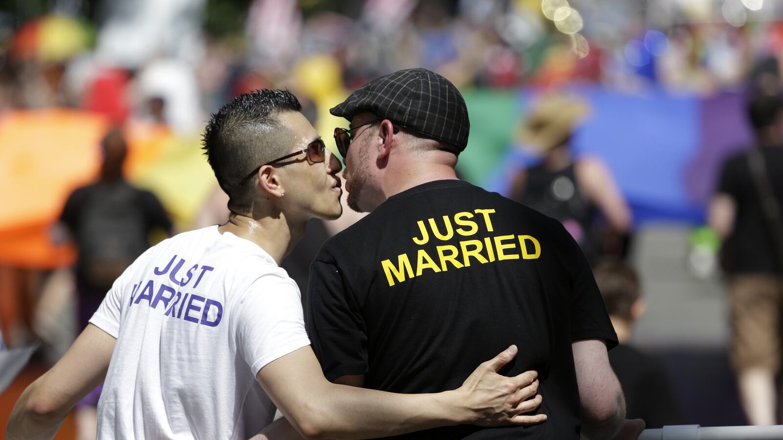 cheats/2013/07/24/ohio-judge-recognizes-out-of-state-gay-marriage/130724-gay-marriage-cheat_gmapoy