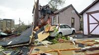 cheats/2011/05/22/tornadoes-wreak-havoc-on-midwest/mideast-tornadoes_182482_rpiov0