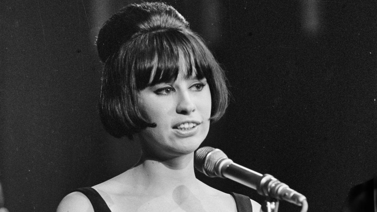 Astrud Gilberto.