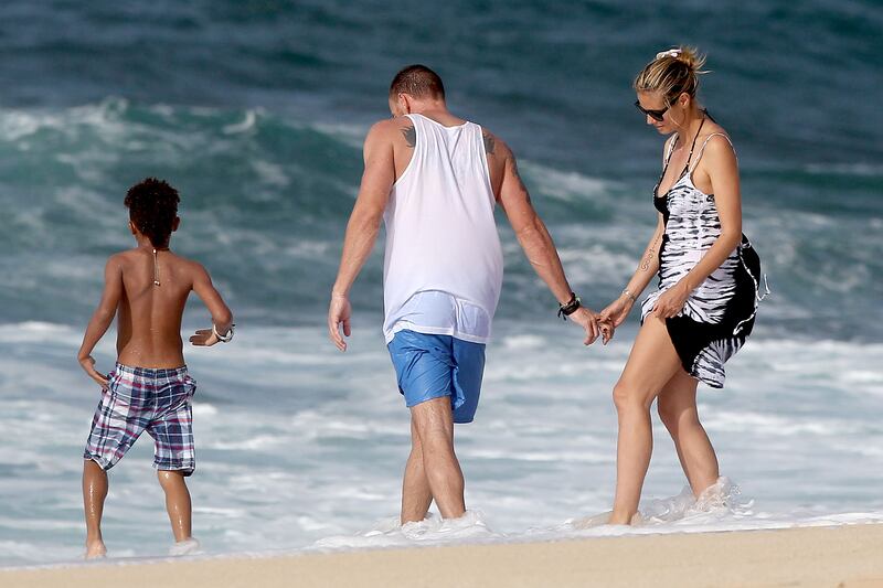 articles/2013/04/02/heidi-klum-s-saves-son-from-drowning-angelina-jolie-sells-jewelry-to-fund-afghani-school/130402-celebrity-rescue-klum_adi3pw