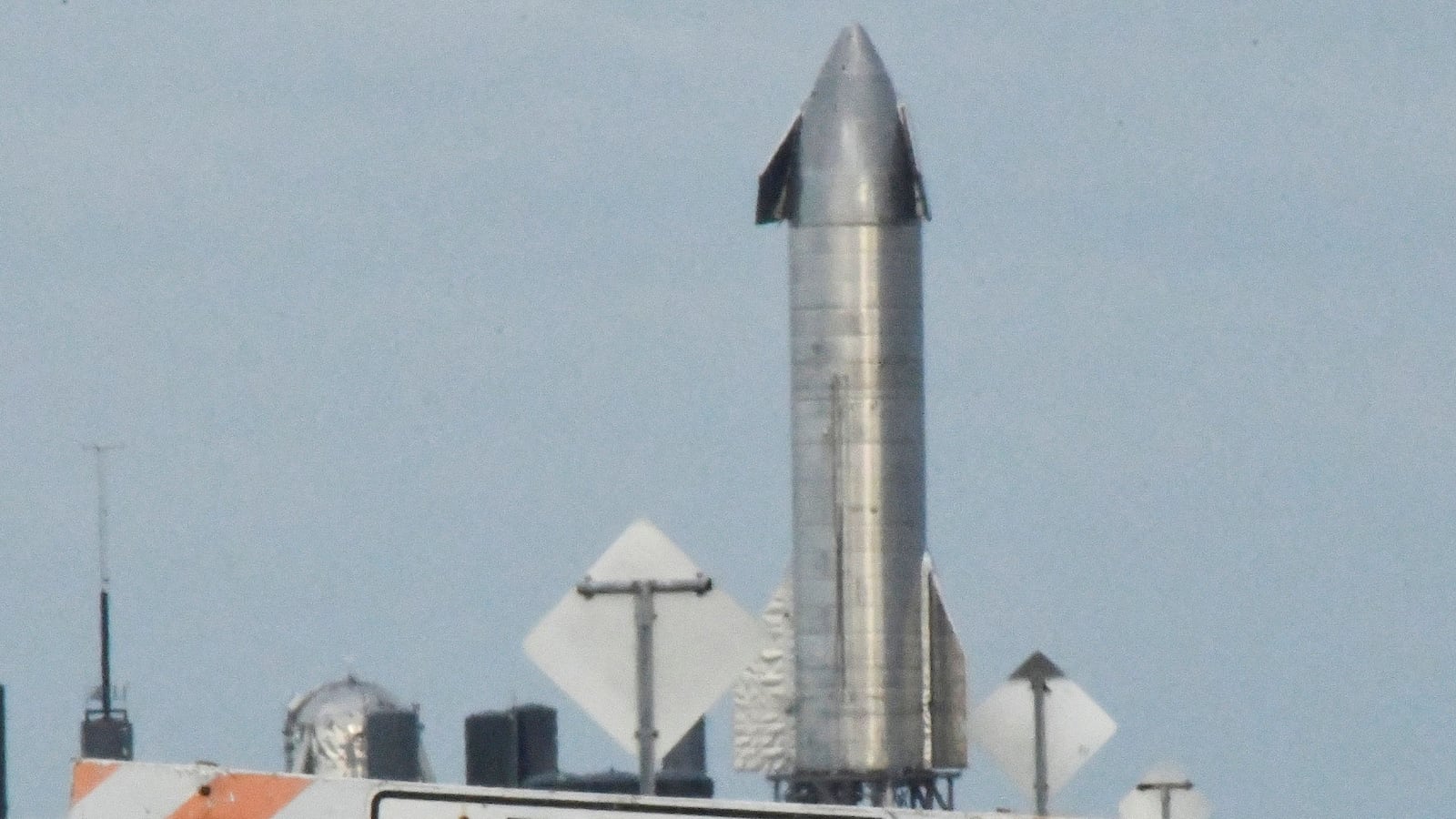 120920-spacex-cheat_lbieob