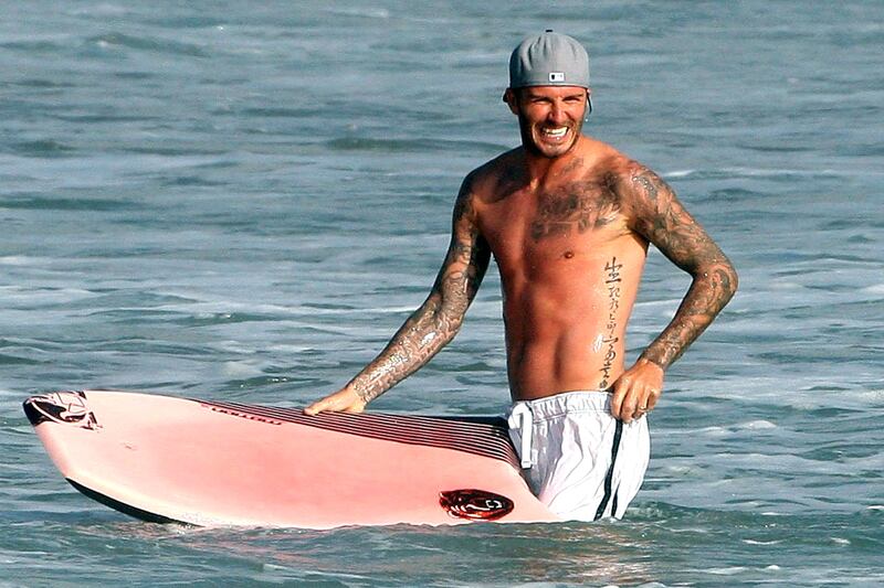 galleries/2014/04/29/liz-taylor-david-beckham-more-stars-frolicking-around-malibu-photos/malibu-colony-david-beckham_vvtreb
