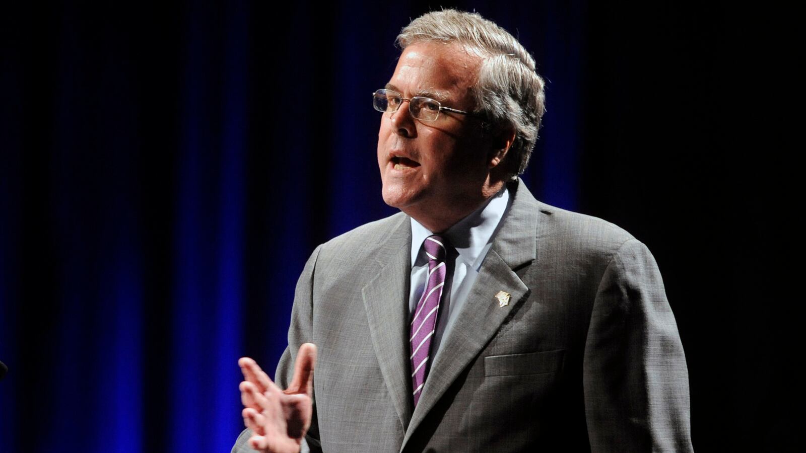 cheats/2014/12/16/jeb-bush-running-for-president/141216-jeb-prez-cheat_kdthvv