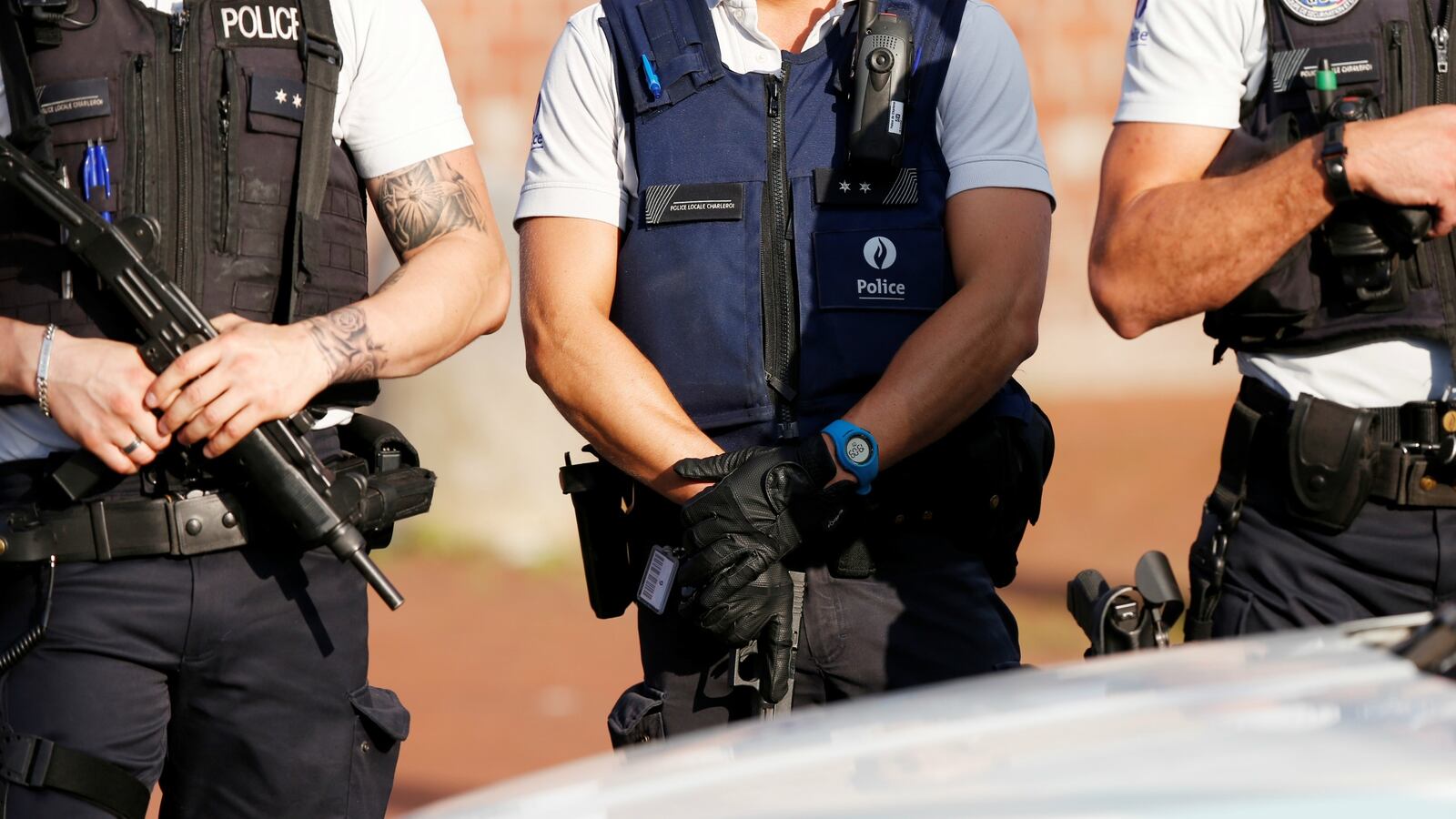 cheats/2016/10/05/officials-belgium-police-stabbing-probed-as-terrorism/161005-belgium-stabbing-cheat_i9happ
