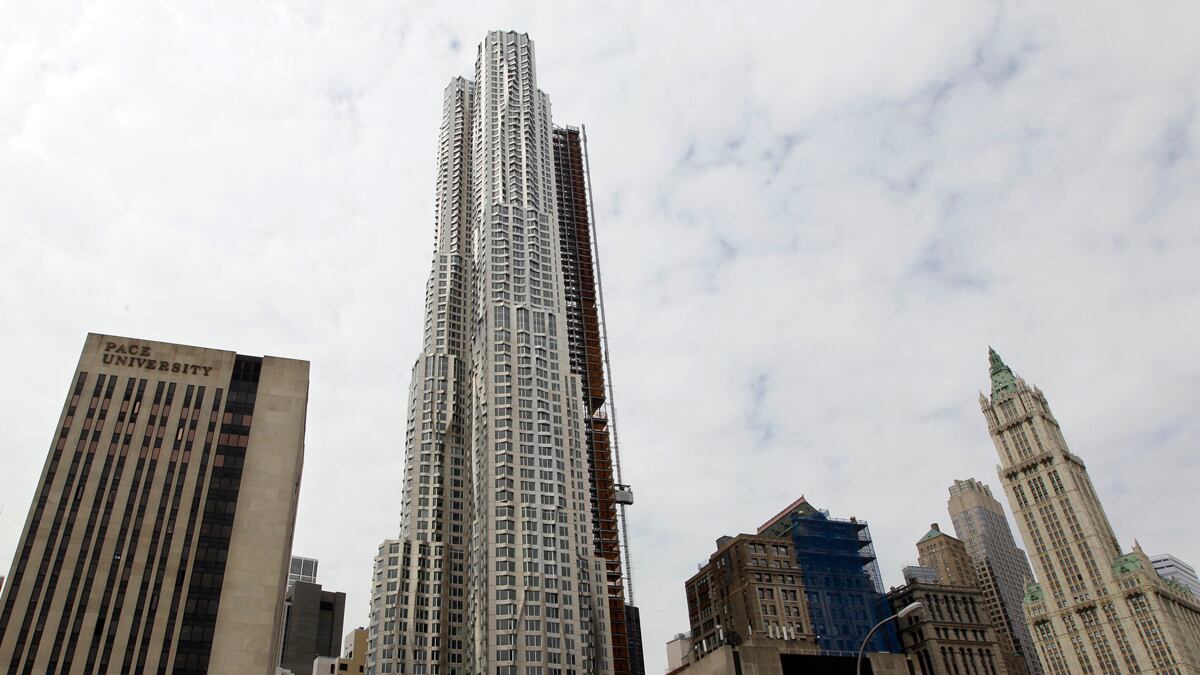 cheats/2011/09/11/downtown-thriving-10-years-later/downtown-manhattan-thriving-cheat_yusqmr