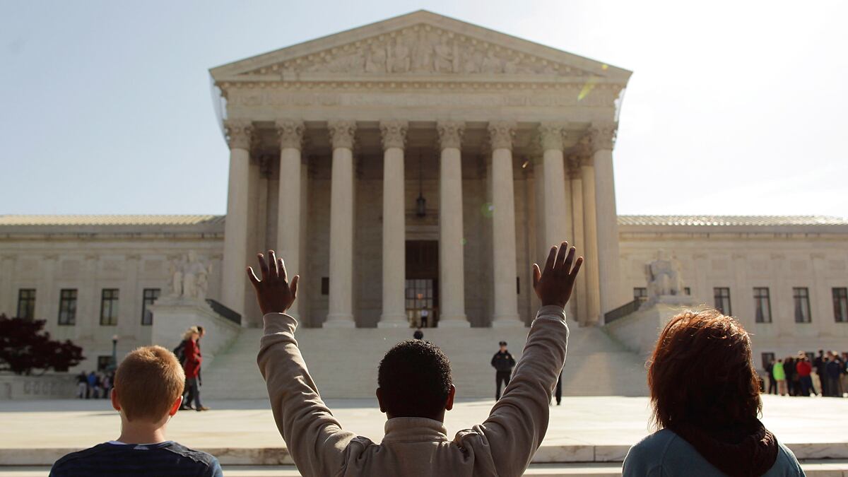 articles/2012/03/29/10-best-commentaries-after-supreme-court-health-care-arguments/best-reads-obamacare_h440fk