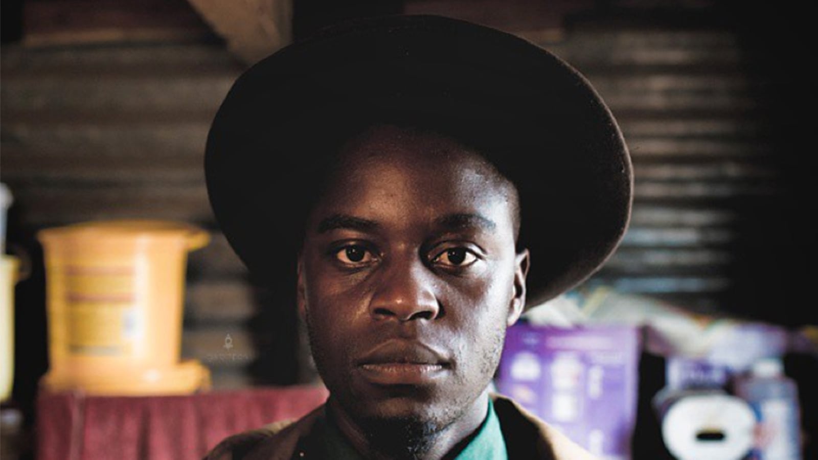 articles/2015/07/18/the-light-of-africa-through-its-top-instagrammer/150707-instagram-gareth-pon-alt-tease_wjveut