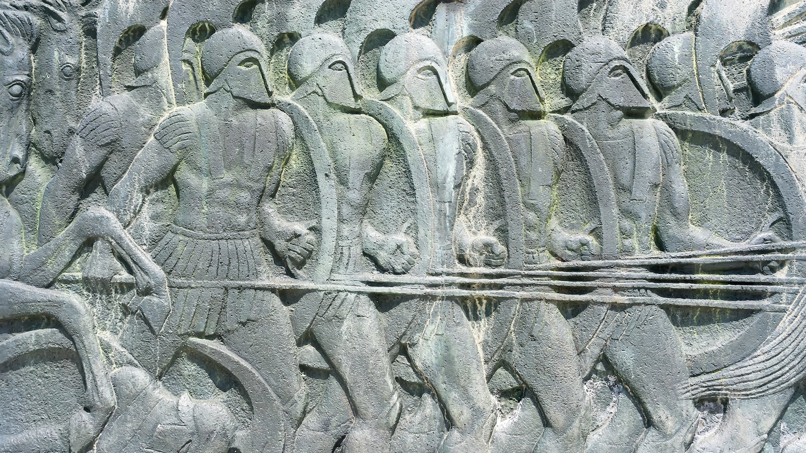 articles/2015/10/28/is-this-the-ancestor-of-a-homeric-hero/151028-romm-greek-warrior-tease_r9n9d9