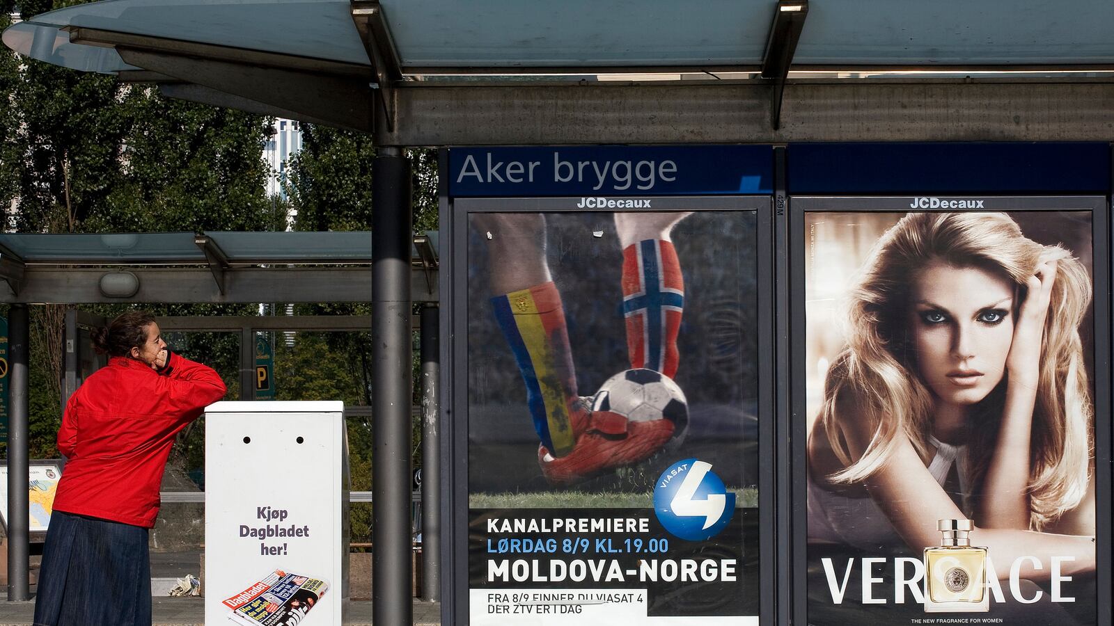 articles/2016/05/19/a-norwegian-town-bans-ads-with-too-perfect-bodies/160518-zaleski-norway-ads-tease_j5abun