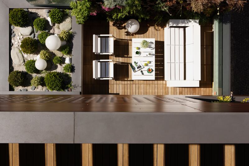 galleries/2013/02/25/omg-i-want-this-house-paris-photos/130222-omg-paris7_walr69