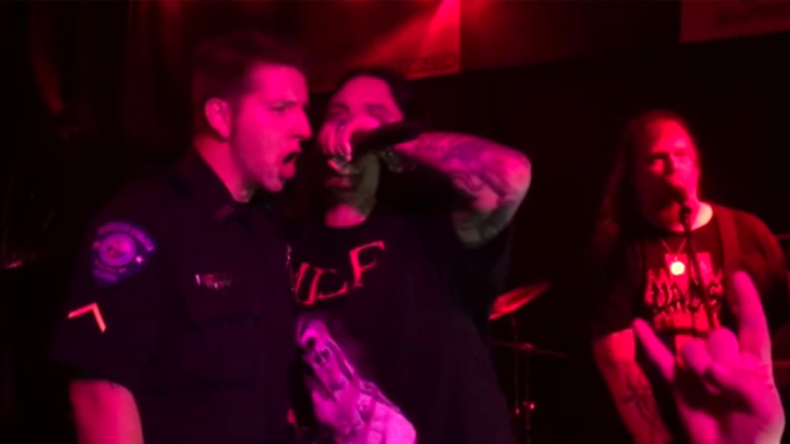 articles/2015/11/20/florida-sacrifices-its-death-metal-cop/151120-allen-sanford-cop-metal-tease_il14kq