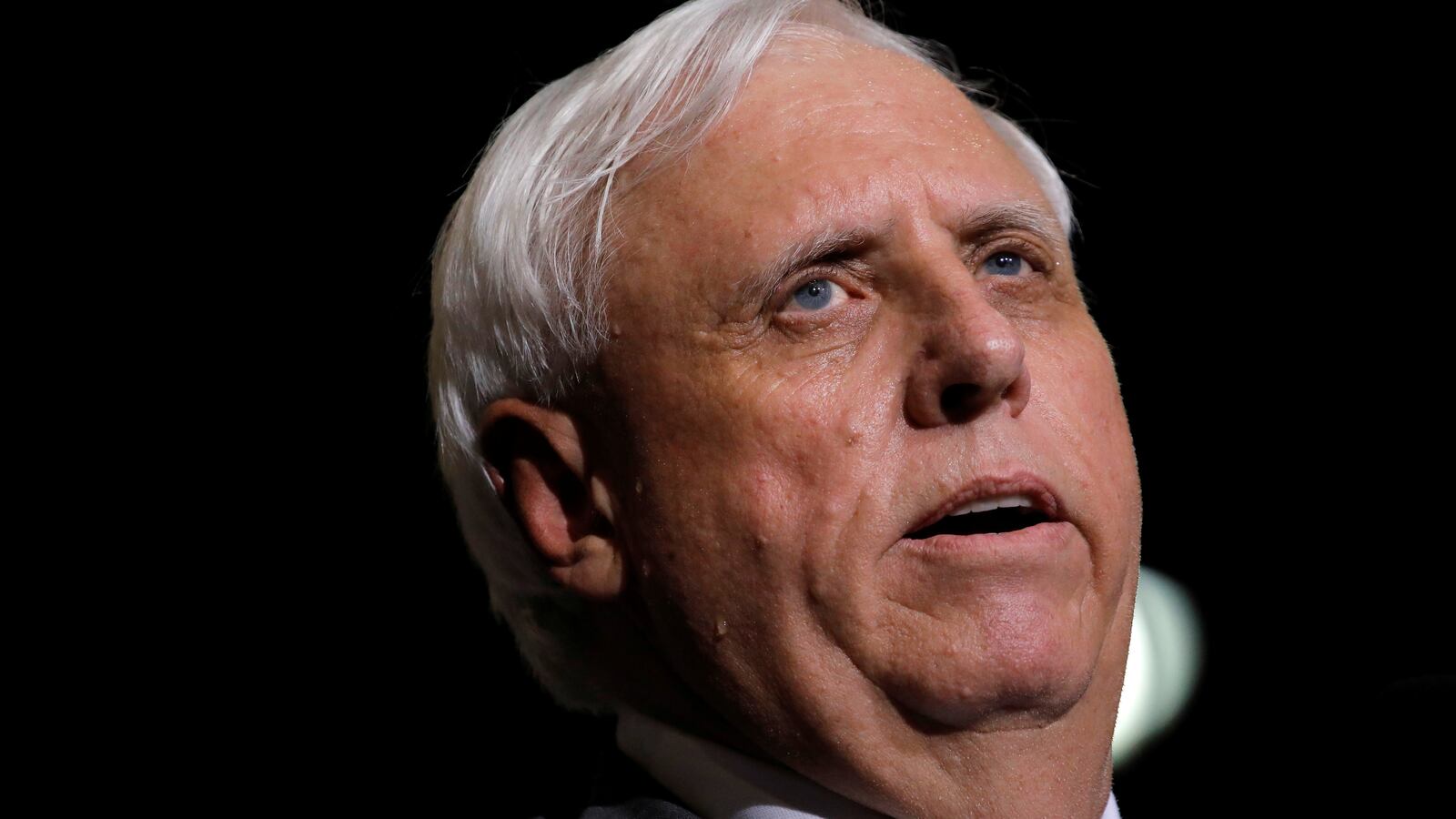 2017-08-04T003057Z_796180124_RC12B0BFE700_RTRMADP_3_USA-TRUMP-RALLY_lqf7vd