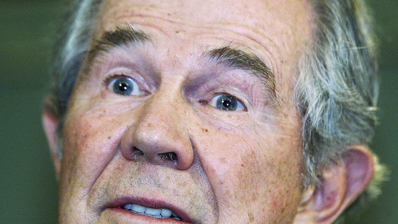 articles/2015/08/24/financial-guru-pat-robertson-blames-planned-parenthood-for-market-crash/150824-resnick-robertson-tease_fw4bsz