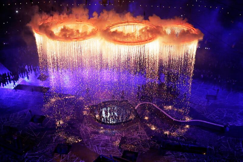 galleries/2012/07/27/olympics-2012-photos-opening-ceremony-more/olympics-ceremony-17_afinye