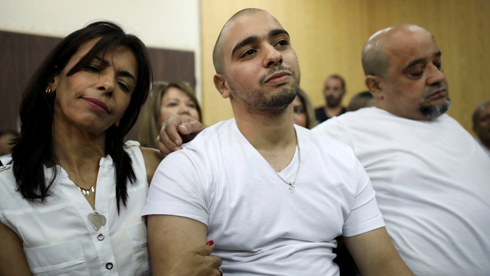 170730-azaria-cheat_hvkz1d