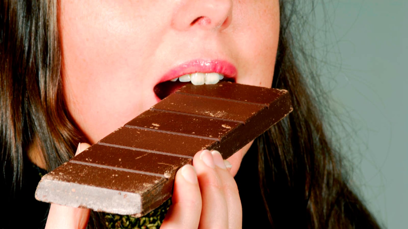 articles/2012/03/28/11-reasons-chocolate-is-good-for-your-health/chocolate-benefits-heller_rqkjia